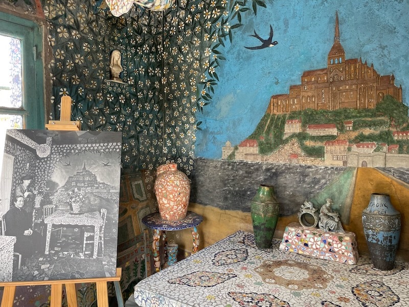 Mural of Mont Saint-Michel in a room of the Maison Picassiette in Chartres