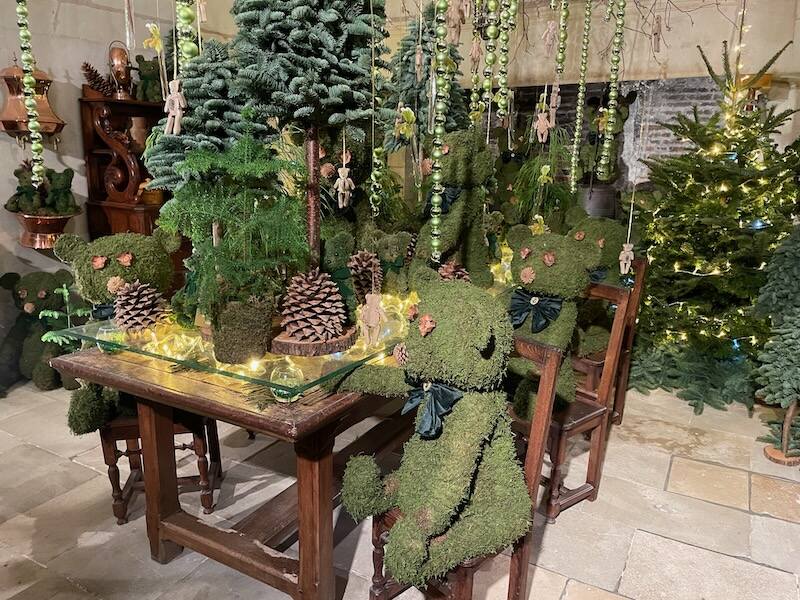 Christmas trees and teddy bears as arrangements at Chenonceau Castle for Christmas