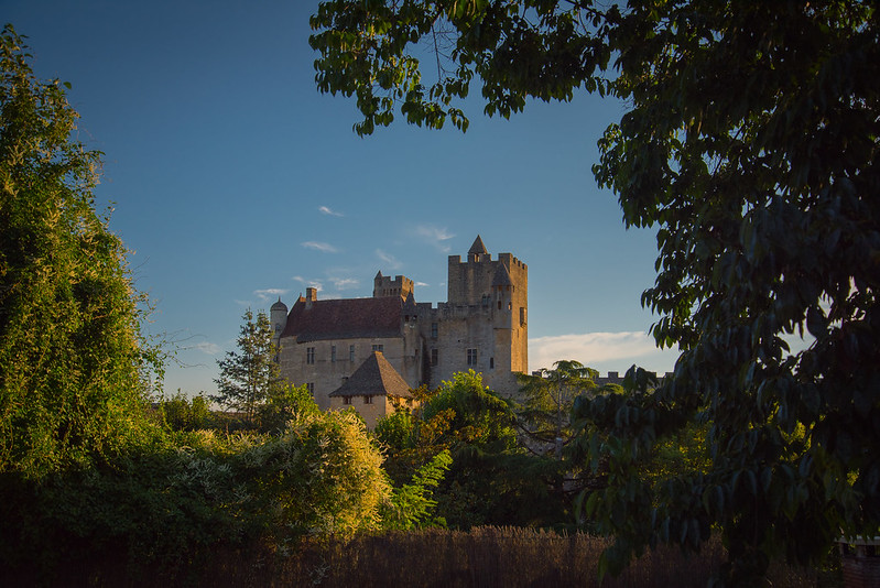 Beynac Fortress in autumn