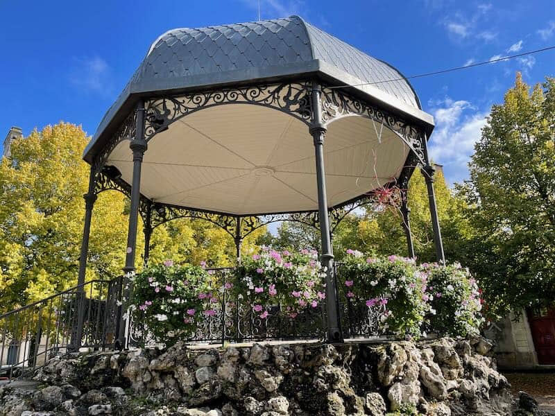 Langres pergola