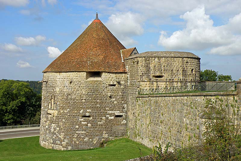 Langres Tour Navarre