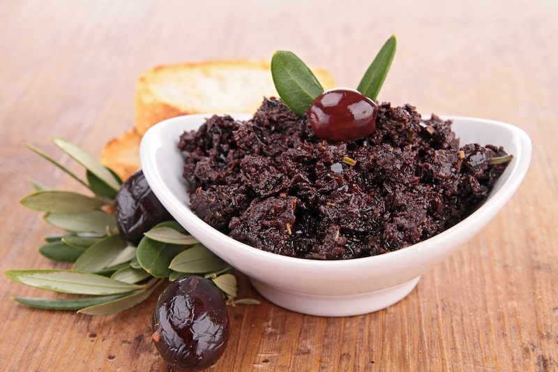 French Riviera food: tapenade