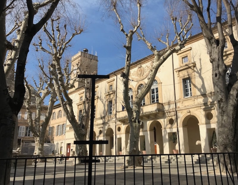 Hôtel de ville of Saint Remy, or town hall, on Place Jules-Pellissier